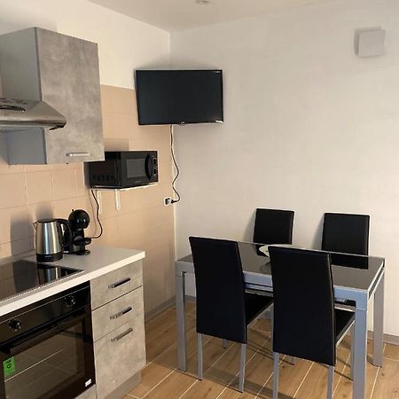 Casa Sandrina Caprino Veronese Exteriör bild