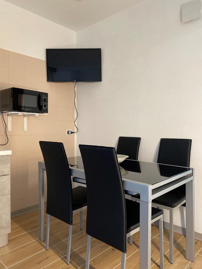 Casa Sandrina Caprino Veronese Exteriör bild